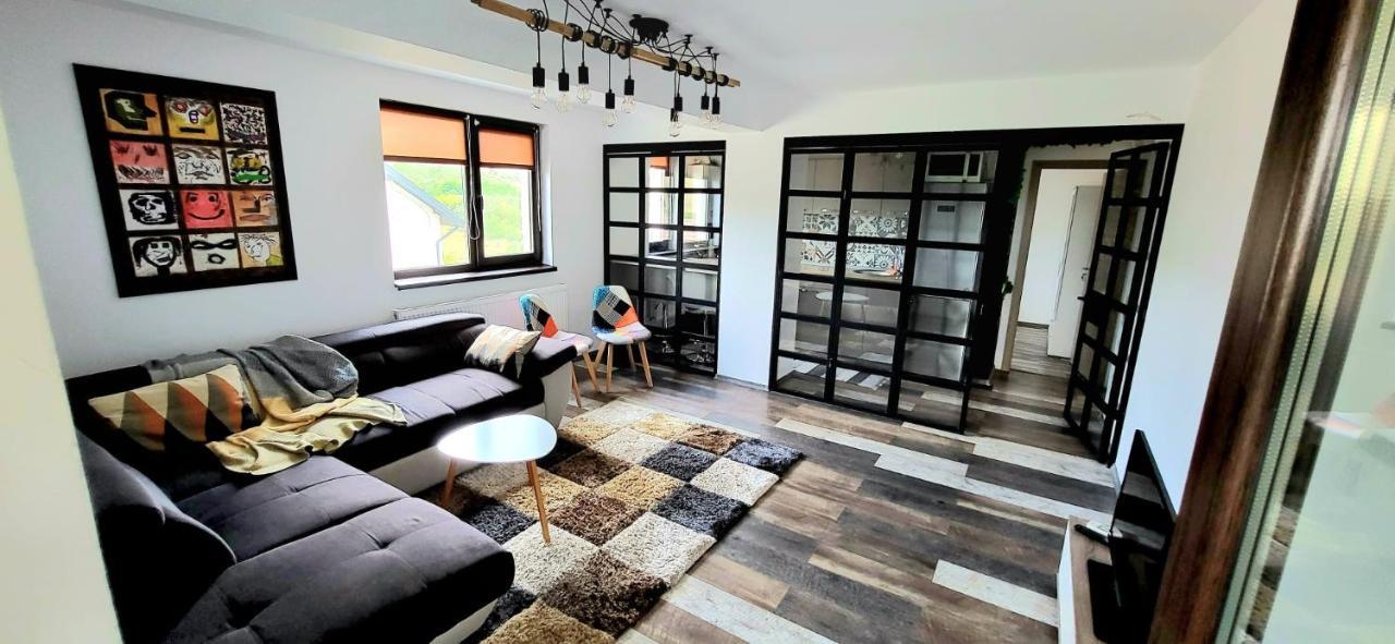Irooms Iasi - 10 Min De Centrul Orasului, Parcare Privata Kültér fotó